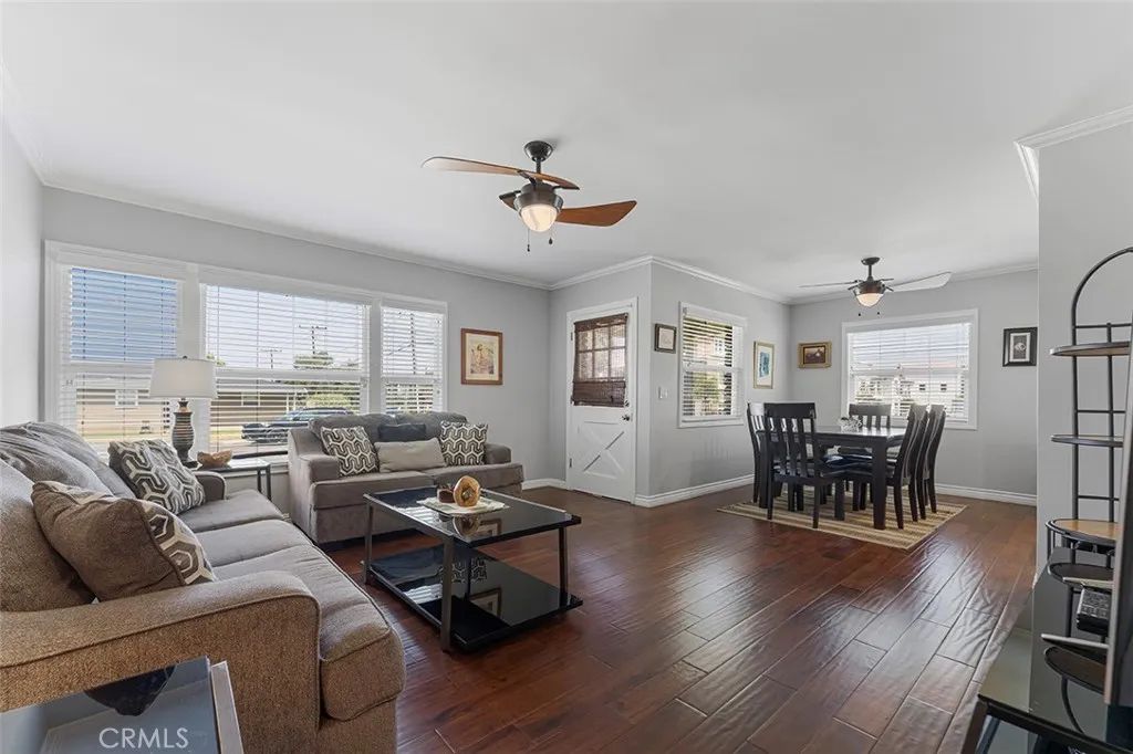 Image 10 of property listing at 1200 S Pennsylvania Avenue, Glendora, CA 91740