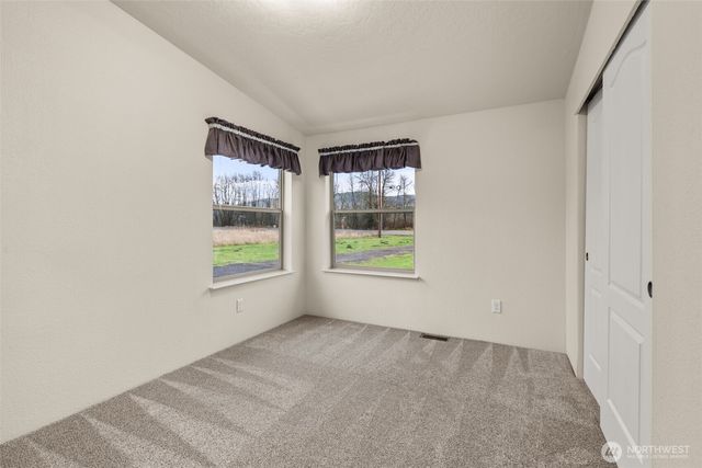 216 Mossyrock Rd West, Mossyrock, WA 98564