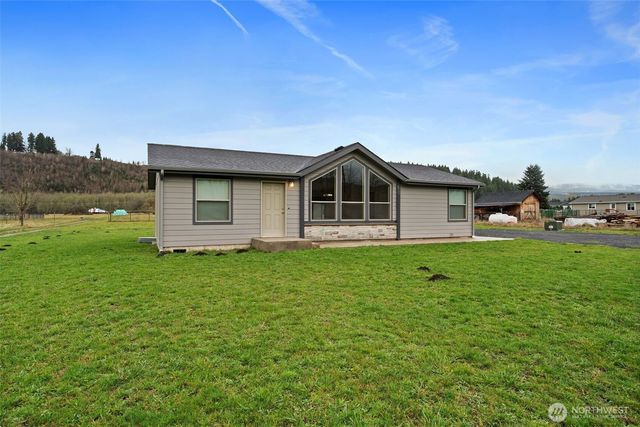 216 Mossyrock Rd West, Mossyrock, WA 98564