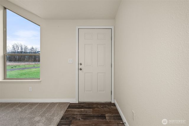 216 Mossyrock Rd West, Mossyrock, WA 98564