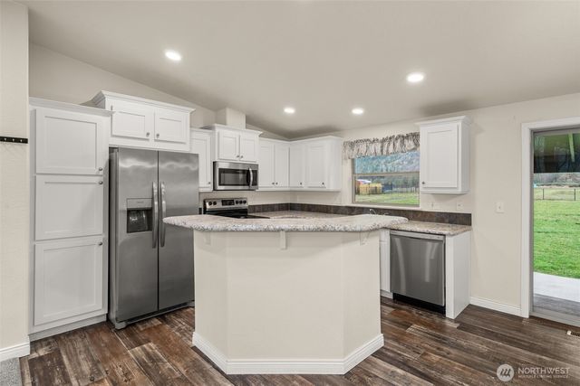 216 Mossyrock Rd West, Mossyrock, WA 98564