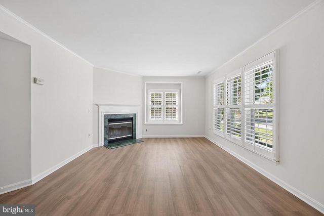 879 WATERFORD DR, Frederick, MD 21702