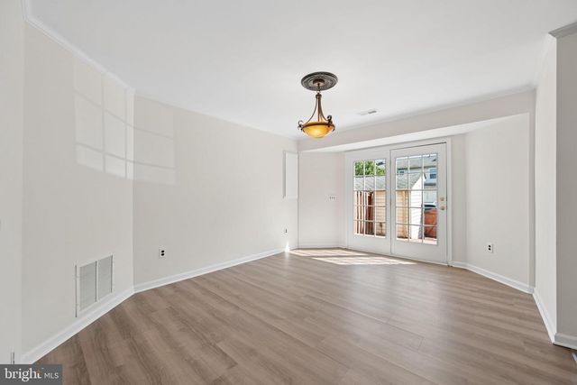 879 WATERFORD DR, Frederick, MD 21702