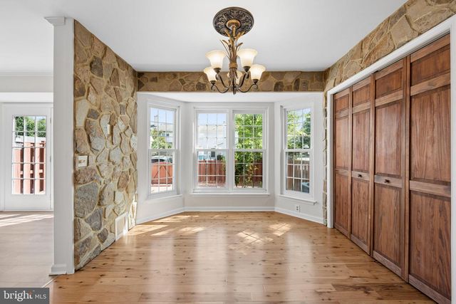 879 WATERFORD DR, Frederick, MD 21702