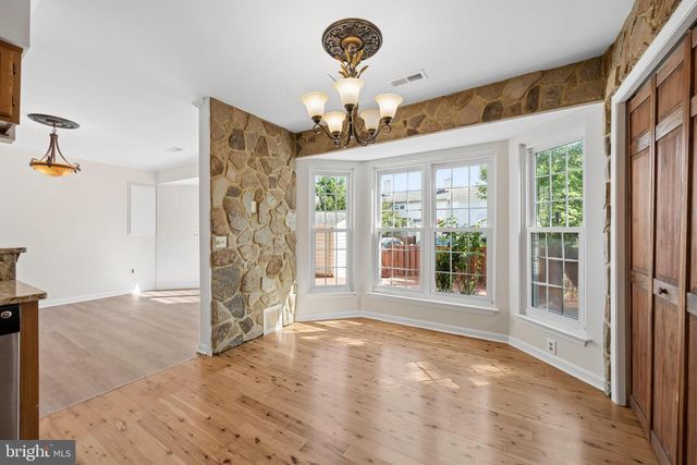 879 WATERFORD DR, Frederick, MD 21702