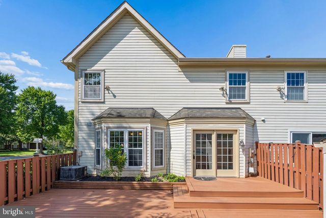 879 WATERFORD DR, Frederick, MD 21702