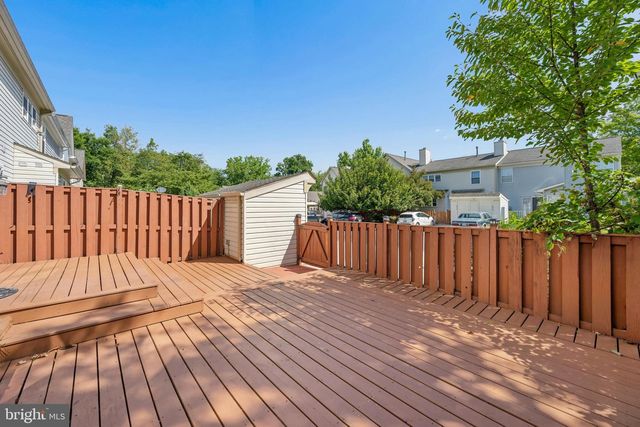 879 WATERFORD DR, Frederick, MD 21702