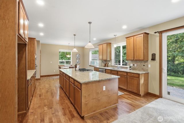 4202 Silvana Terrace Road, Stanwood, WA 98292