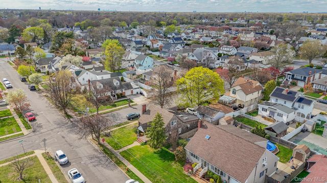612 Hughes Street, Bellmore, NY 11710