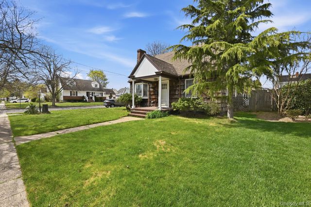 612 Hughes Street, Bellmore, NY 11710