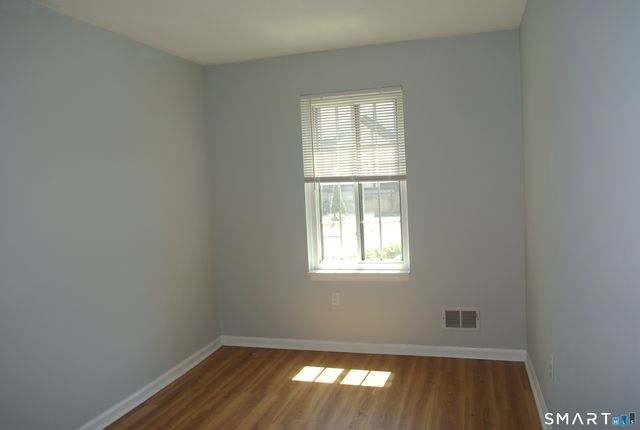 365 Mather Street 192, Hamden, CT 06514