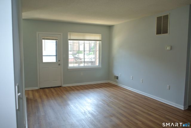365 Mather Street 192, Hamden, CT 06514