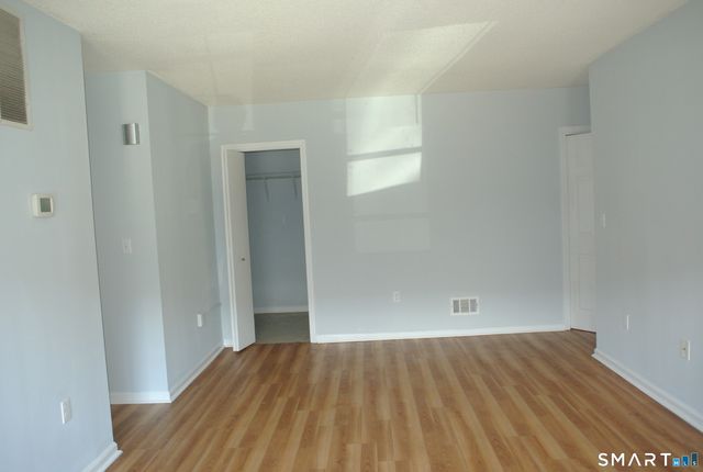 365 Mather Street 192, Hamden, CT 06514