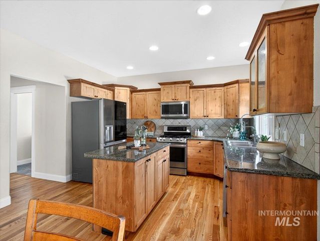 3052 N Christian Way, Meridian, ID 83646
