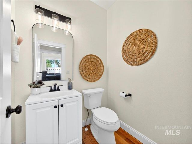 3052 N Christian Way, Meridian, ID 83646