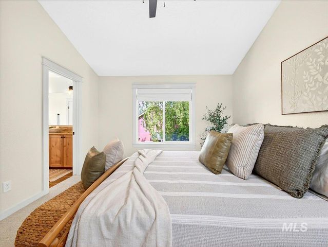 3052 N Christian Way, Meridian, ID 83646