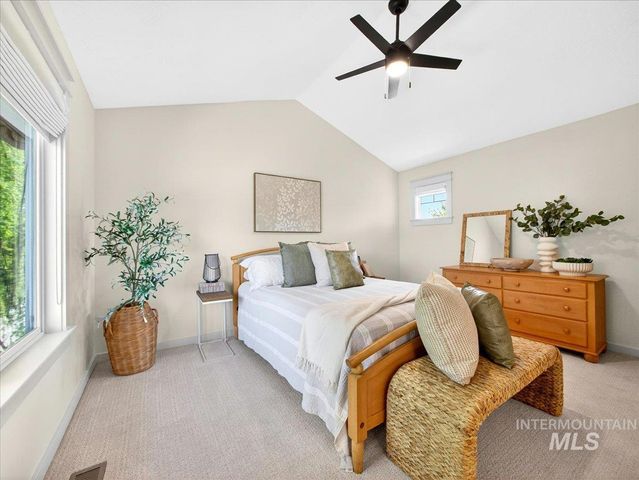 3052 N Christian Way, Meridian, ID 83646