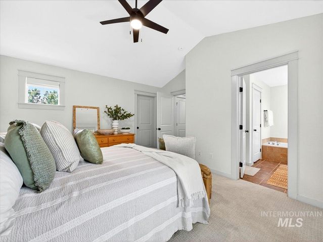 3052 N Christian Way, Meridian, ID 83646
