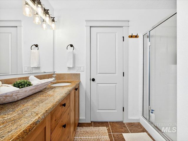 3052 N Christian Way, Meridian, ID 83646