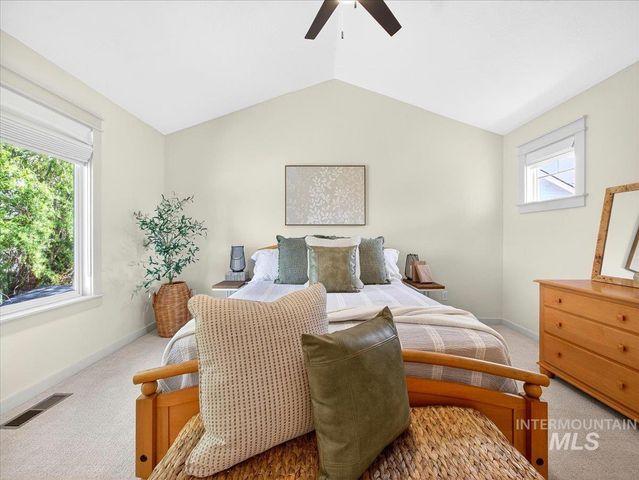 3052 N Christian Way, Meridian, ID 83646