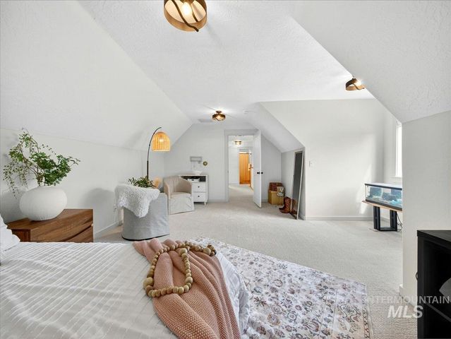 3052 N Christian Way, Meridian, ID 83646