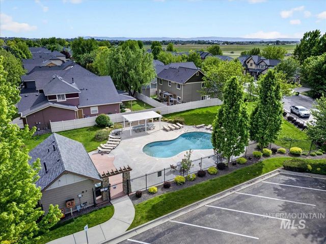 3052 N Christian Way, Meridian, ID 83646