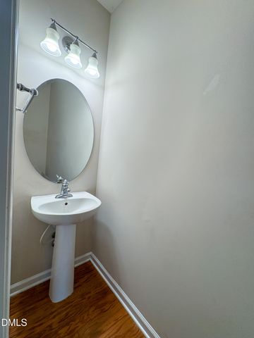 424 Euphoria Circle, Cary, NC 27519