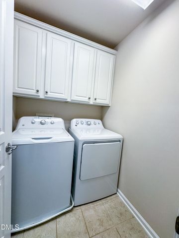 424 Euphoria Circle, Cary, NC 27519