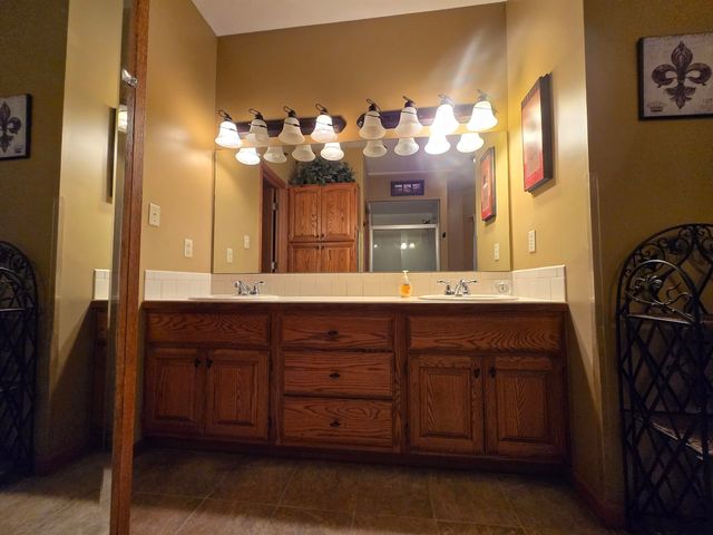 4377 N Sandy Ave, Salina, KS 67401