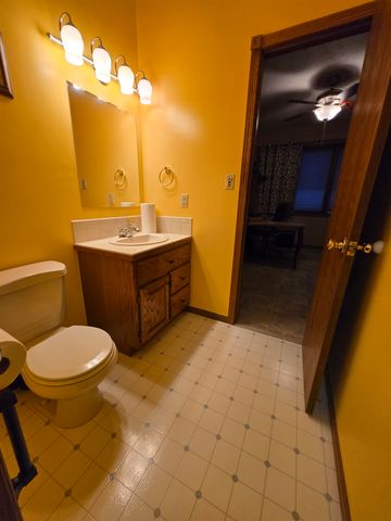 4377 N Sandy Ave, Salina, KS 67401