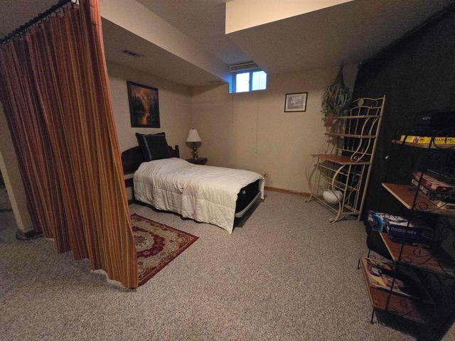 4377 N Sandy Ave, Salina, KS 67401