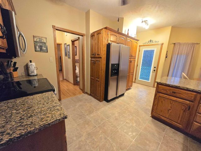 4377 N Sandy Ave, Salina, KS 67401