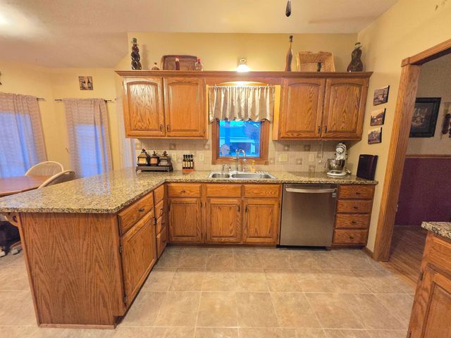 4377 N Sandy Ave, Salina, KS 67401