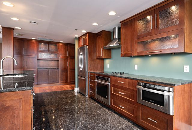 112 Campau Circle Nw, City Of Grand Rapids, MI 49503