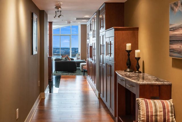 112 Campau Circle Nw, City Of Grand Rapids, MI 49503