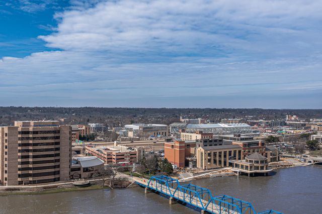 112 Campau Circle Nw, City Of Grand Rapids, MI 49503