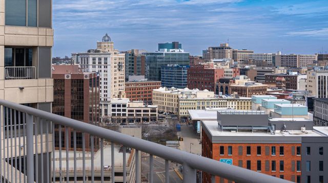 112 Campau Circle Nw, City Of Grand Rapids, MI 49503