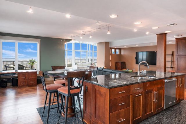 112 Campau Circle Nw, City Of Grand Rapids, MI 49503