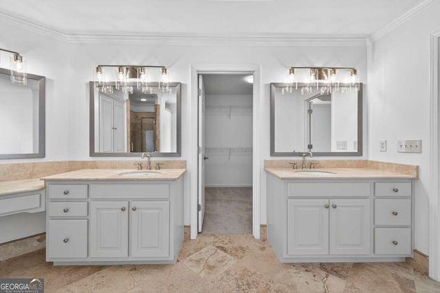 6130 Banbury Court, Suwanee, GA 30024