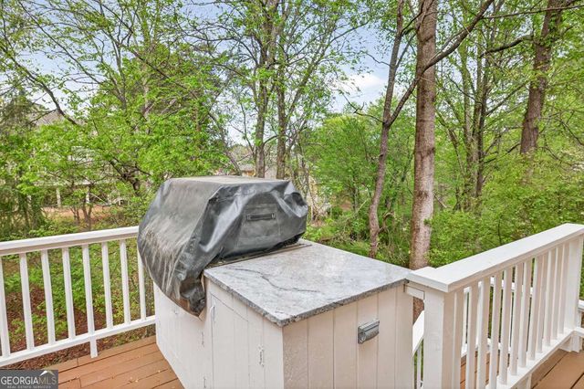 6130 Banbury Court, Suwanee, GA 30024