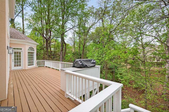 6130 Banbury Court, Suwanee, GA 30024