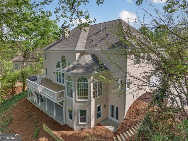 6130 Banbury Court, Suwanee, GA 30024