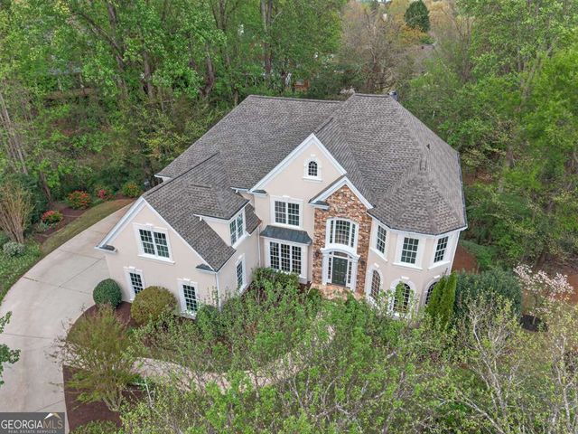 6130 Banbury Court, Suwanee, GA 30024