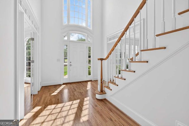 6130 Banbury Court, Suwanee, GA 30024