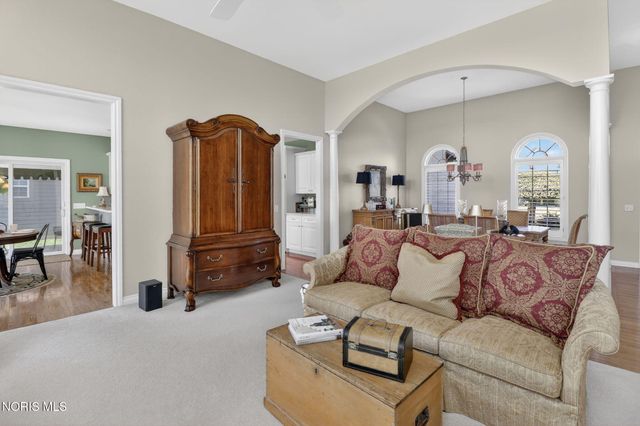 7665 Tournament Drive, Waterville, OH 43566