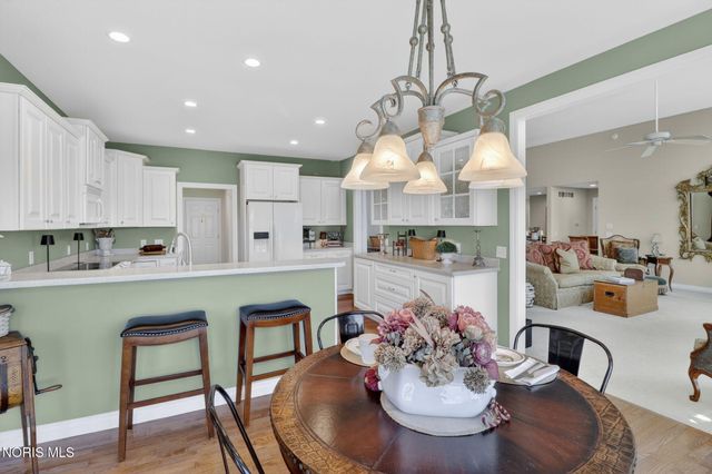 7665 Tournament Drive, Waterville, OH 43566