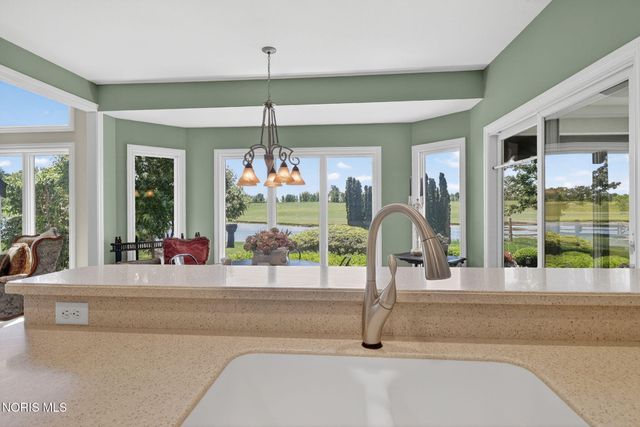 7665 Tournament Drive, Waterville, OH 43566