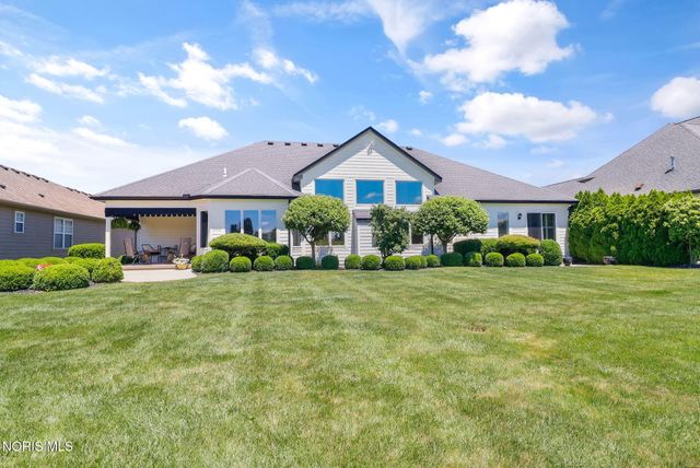 7665 Tournament Drive, Waterville, OH 43566