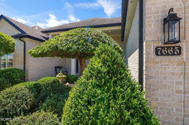 7665 Tournament Drive, Waterville, OH 43566