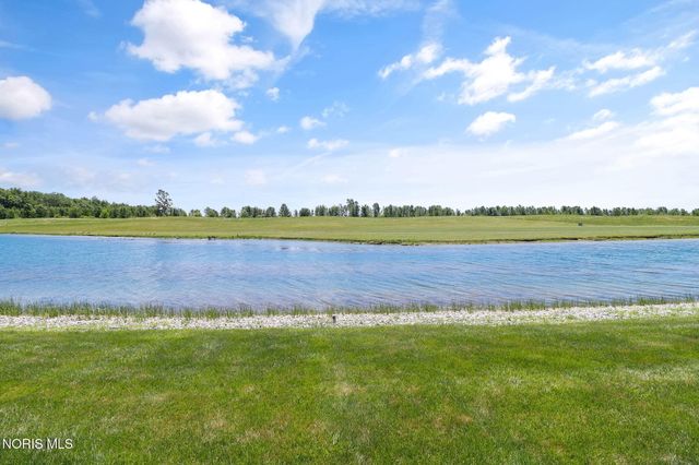 7665 Tournament Drive, Waterville, OH 43566
